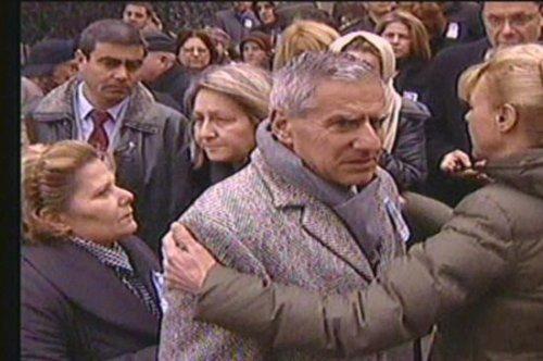 Paşa’nın annesi tutuklama haberine dayanamadı