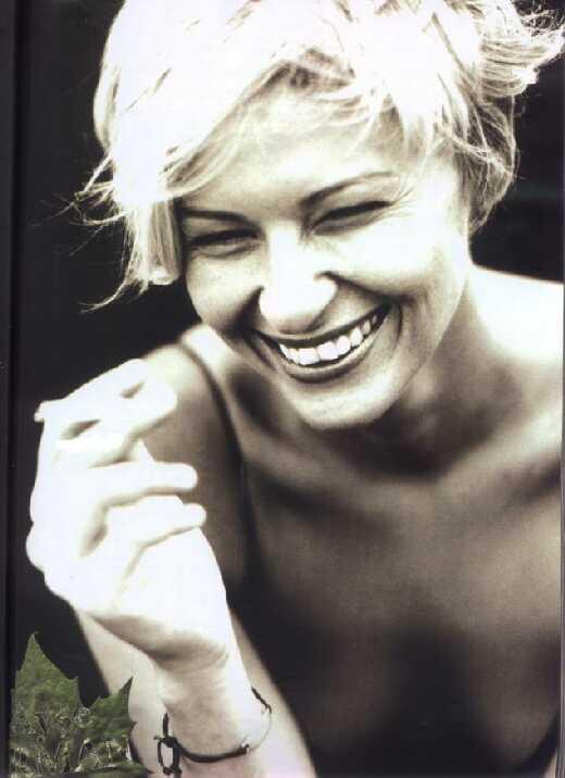 Aykırı yazı üstadı Ayşe Arman