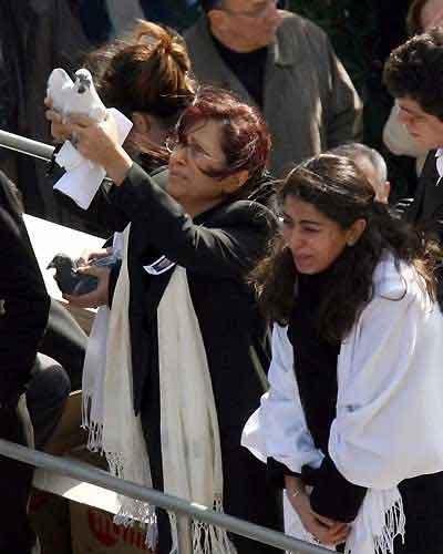 Hrant Dink'n cenaze töreni 2 - Resim 5
