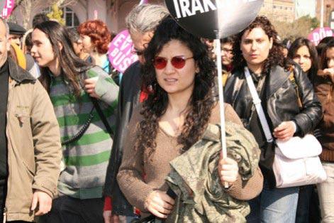 Irak'ta işgale büyük protesto - Resim 1