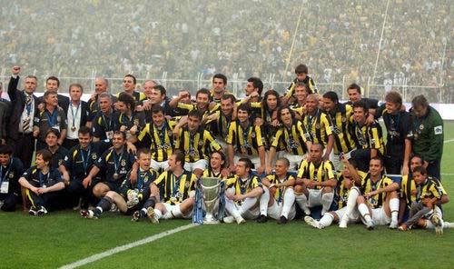 100. yılda şampiyonluk kupasını kaldırdılar - Resim 11