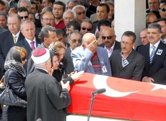 Şehit cenazeleri yürekleri dağladı - Resim 7