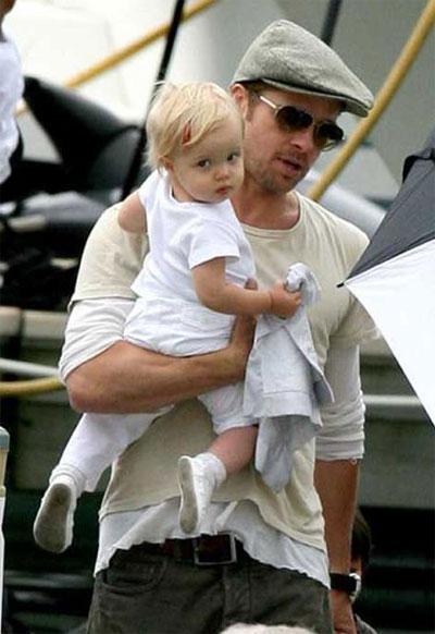 Angelina ve Brad yat turunda - Resim 2