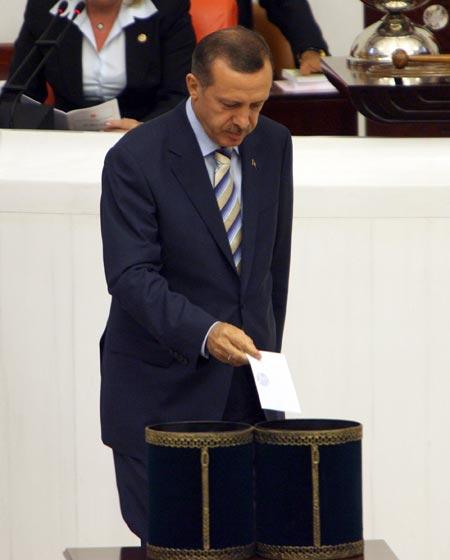ABDULLAH GÜL 11.CUMHURBAŞKANI - Resim 19