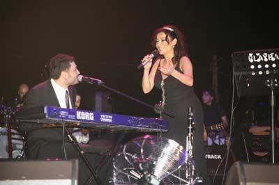 Deniz Seki - Hüsnü Şenlendirici konserinden - Resim 11