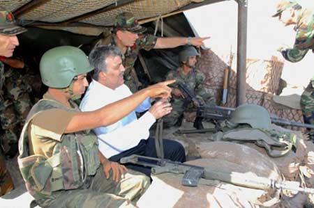 Siperdeki cumhurbaşkanı Abdullah Gül - Resim 3