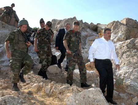 Siperdeki cumhurbaşkanı Abdullah Gül - Resim 6