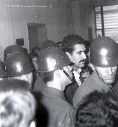 Deniz Gezmiş'in davalık fotoğrafları