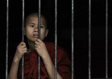 Myanmar'daki GERİLİMİN FOTOĞRAFLARI  - Resim 5