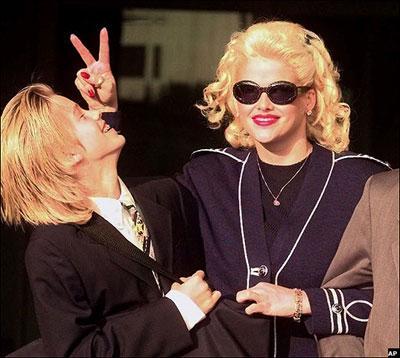 Ölen porno yıldızı Anna Nicole Smith'n yaşamı