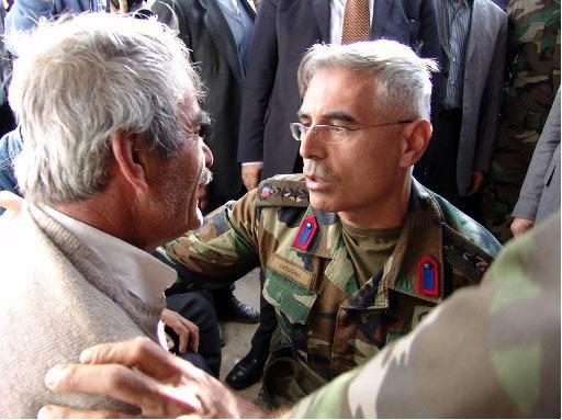 Adıyaman'da şehit evine ziyaret FOTO GALERİ - Resim 2