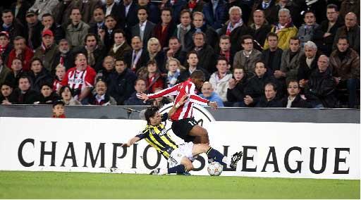 PSV - Fenerbahçe maçı FOTO GALERİ - Resim 11