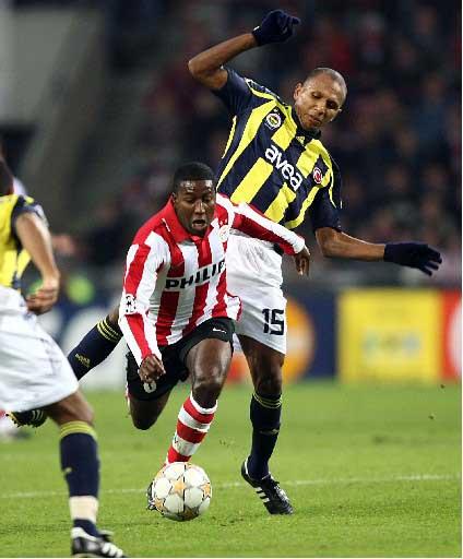 PSV - Fenerbahçe maçı FOTO GALERİ - Resim 22