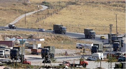 Sınıra sevkiyat sürüyor - Resim 11