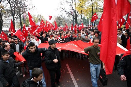Viyana'da 'Teröre hayır' yürüyüşü FOTO GALERİ - Resim 2