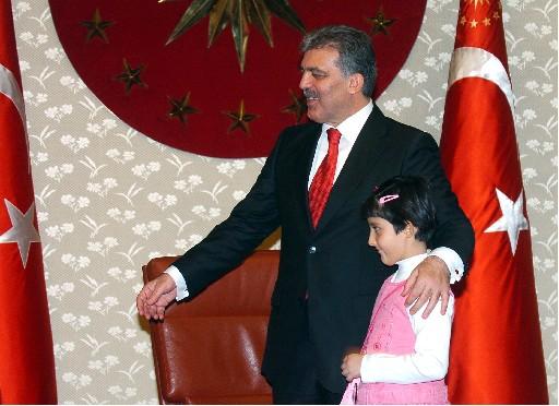 Yurt genelinde coşkulu bayram kutlamaları - Resim 17