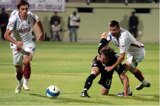 V. Manisaspor  Trabzonspor'u dağıttı