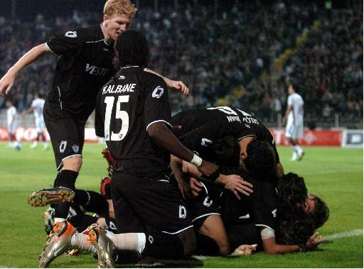 V. Manisaspor  Trabzonspor'u dağıttı