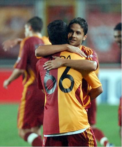 Cimbom, Denizli'yi Kupa'da da devirdi - Resim 13