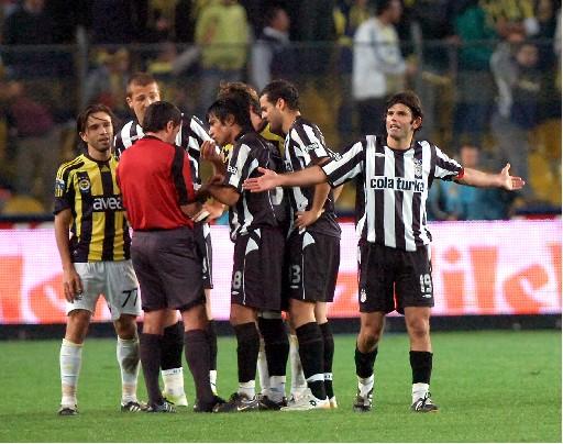 Olaylı Fenerbahçe - Beşiktaş derbisi - Resim 7