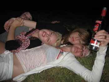 Alkolik Facebook üyeleri - Resim 14