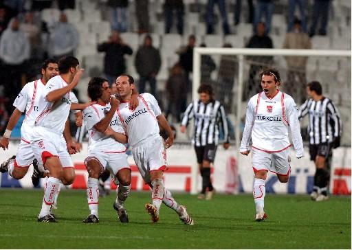 Sivas, Beşiktaş'ı evinde devirdi FOTO GALERİ - Resim 10