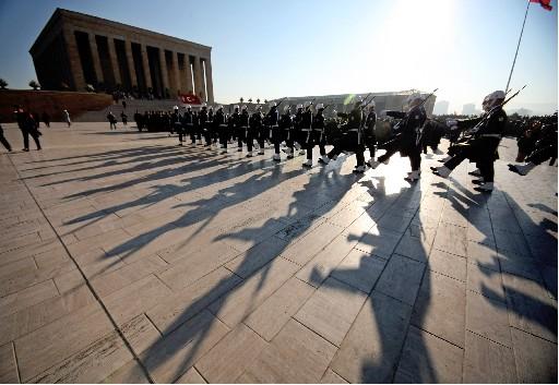 Türkiye Ata'sını anıyor - Resim 44