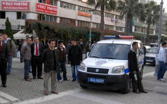 Bomba yerleştirirken yaralandı - Resim 1