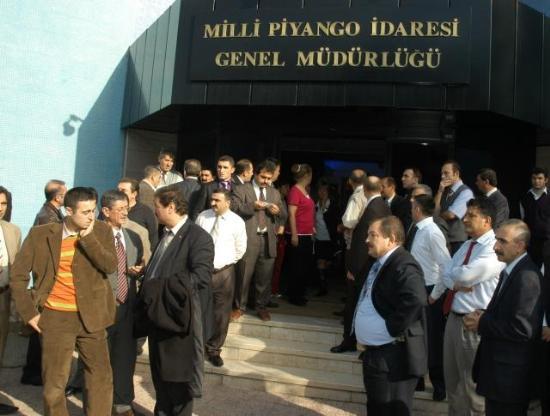 Milli Piyango Genel Müdürü vuruldu - Resim 6