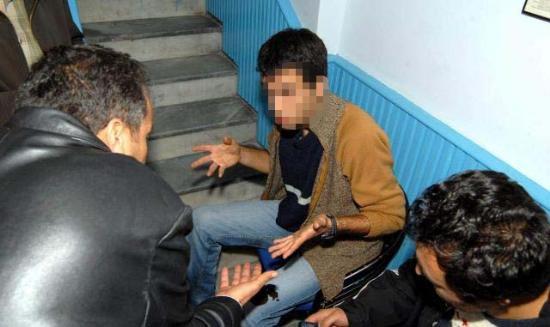 Bomba yerleştirirken yaralandı - Resim 2