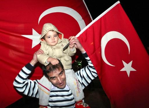 Yurtta MİLLİ COŞKU - Resim 5