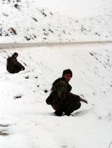 Mehmetçik hem PKK'yla hem karla savaşıyor - Resim 20