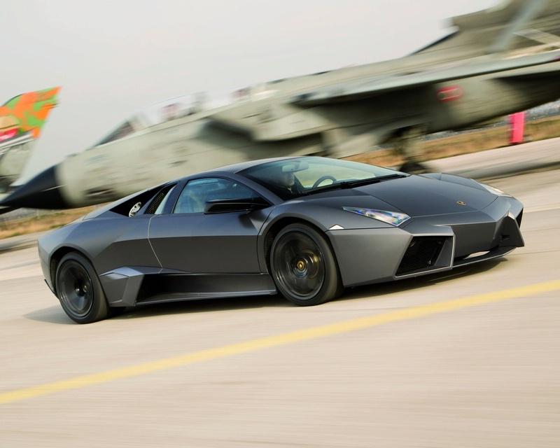 Lamborghini uçakla yarıştı - Resim 6