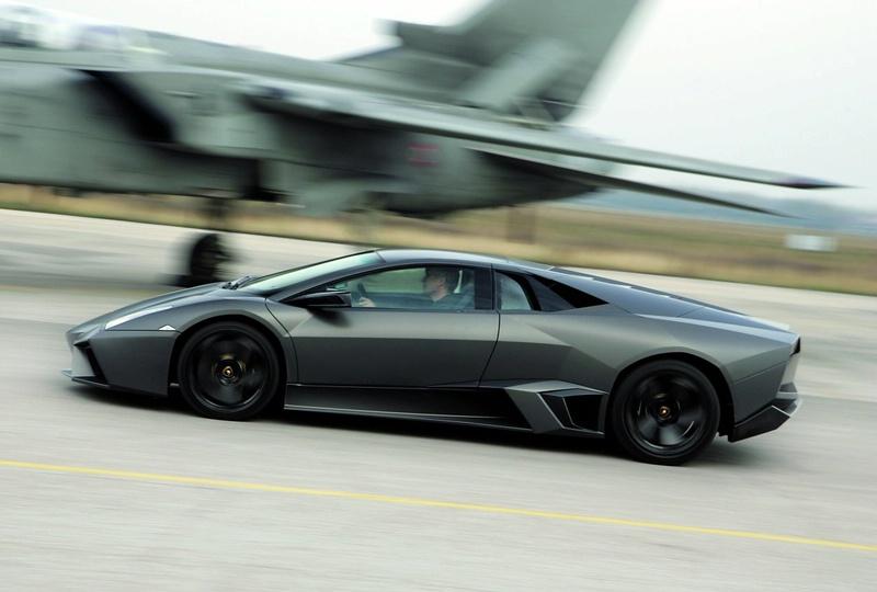 Lamborghini uçakla yarıştı - Resim 7
