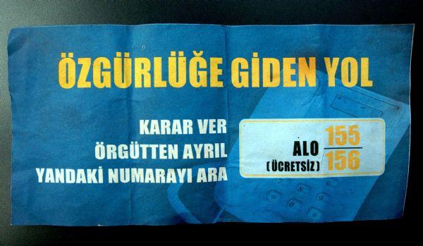 Mehmetçik, sınırda TESLİM OL bildirisi dağıtıyor - Resim 9