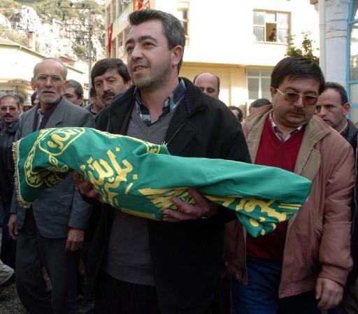 Uçak kazasında vefat edenler uğurlandı