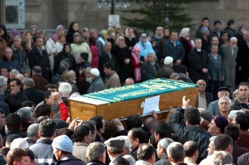 Uçak kazasında vefat edenler uğurlandı