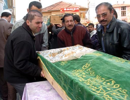 Uçak kazasında vefat edenler uğurlandı