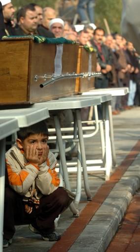 Uçak kazasında vefat edenler uğurlandı