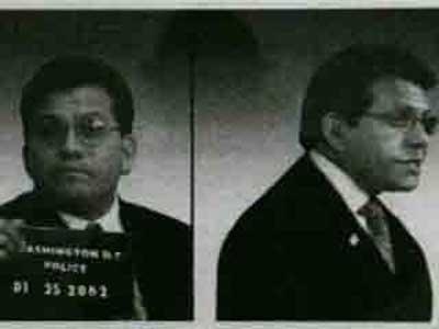 Bush 'karakola düştü'