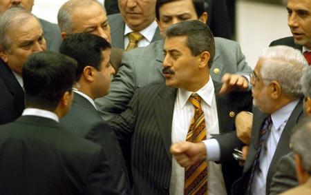Meclis'te arbede çıktı - Resim 1