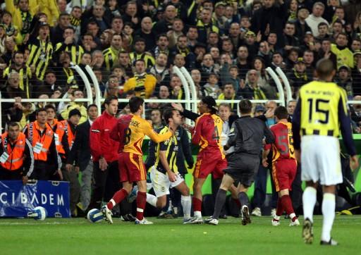 Fenerbahçe - Galatasaray Derbisinden görüntüler - Resim 28
