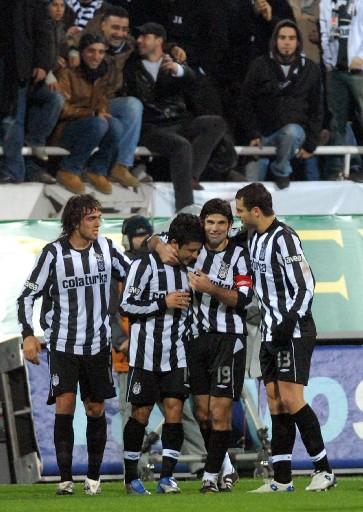 Beşiktaş evinde moral buldu - Resim 14