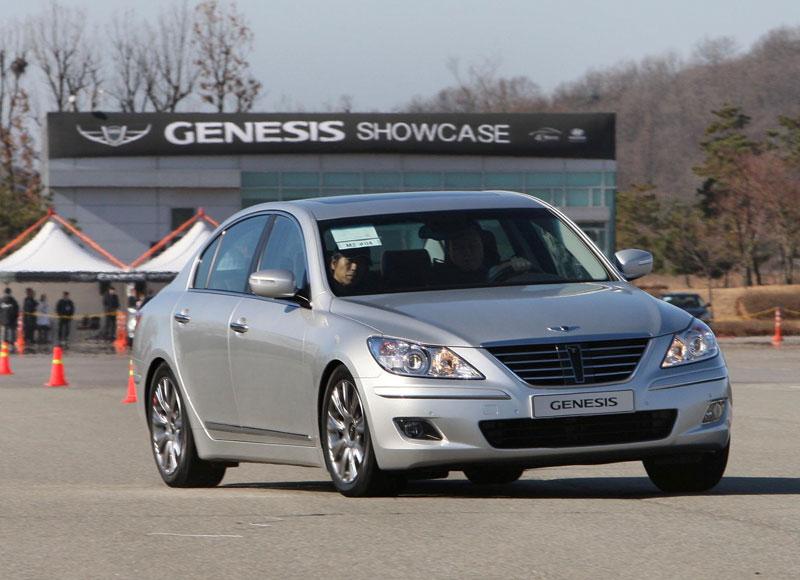 Hyundai'nin yeni lüksü GENESIS - Resim 1