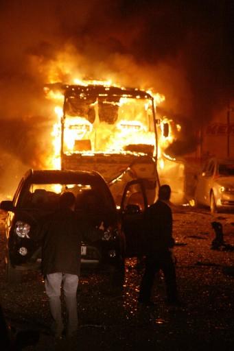 Diyarbakır'da patlama - Resim 19