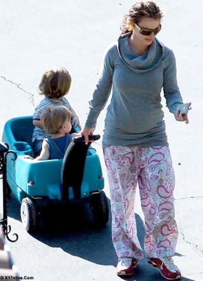 Britney hastanelik oldu - Resim 10