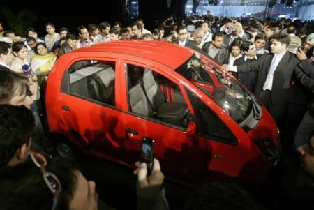 Dünya'nın en ucuz otomobili TATA NANO - Resim 2