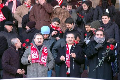 Sivaslılar Trabzon'u çiçeklerle karşıladı - Resim 5