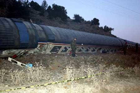 Kütahya'da tren faciası - Resim 2