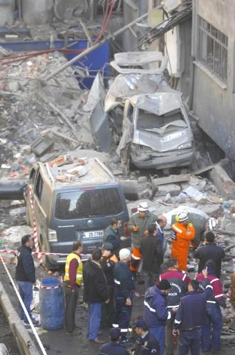 Davutpaşa'da korkunç patlama - Resim 52
